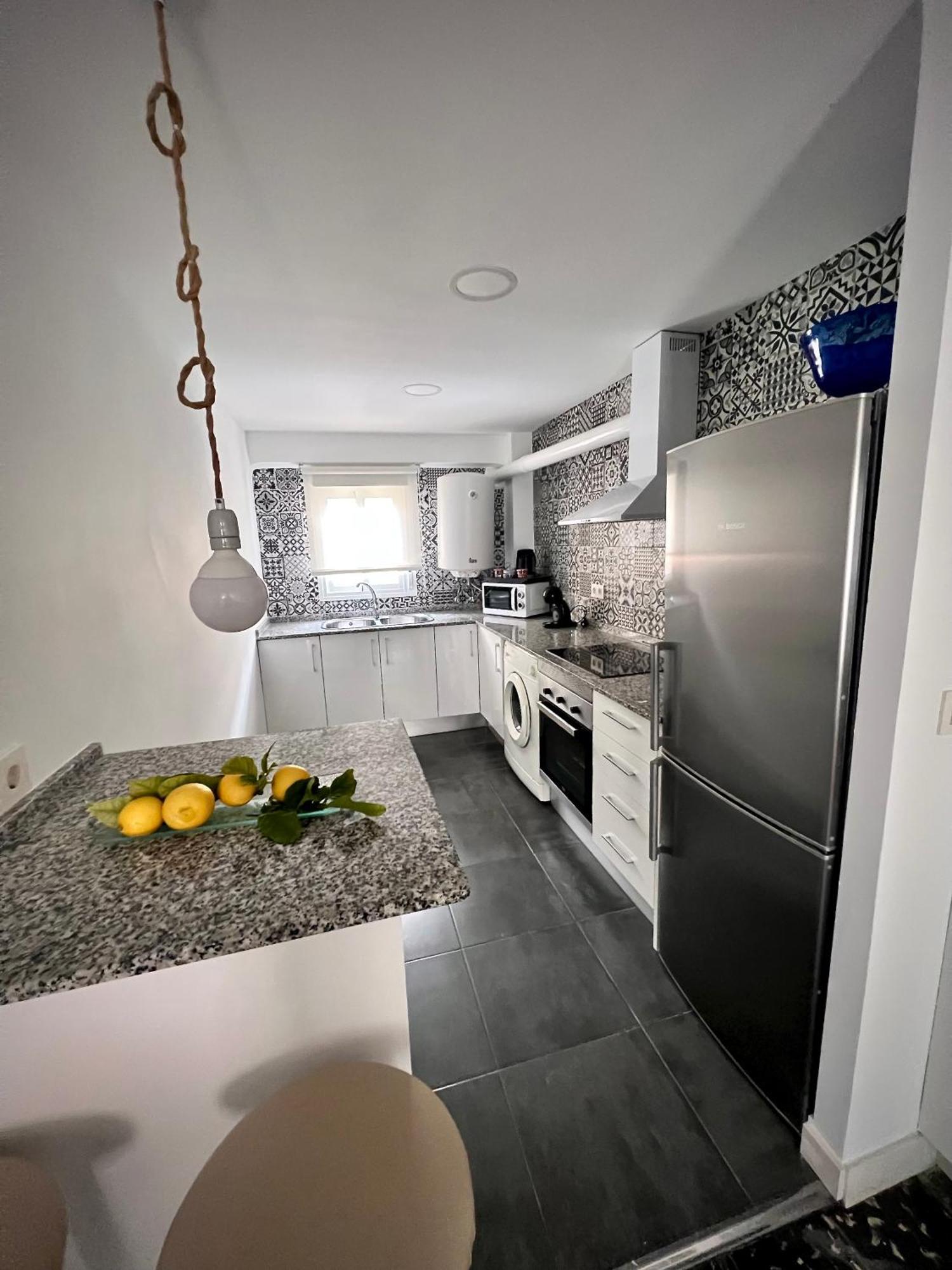 Piso Centrico Y Cerca De La Playa. Appartement *